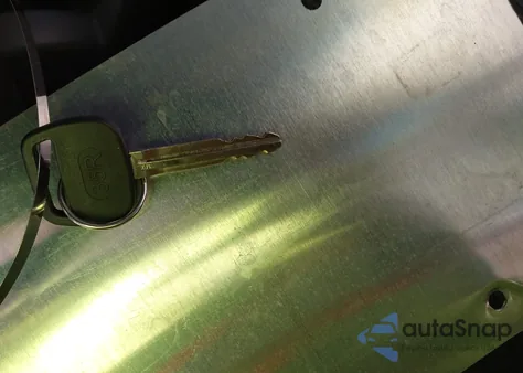 2011 Toyota Tacoma из США, поврежденный, VIN 5TFNX4CNXBX006737